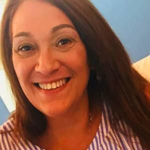 Meet your Posher, Ana b